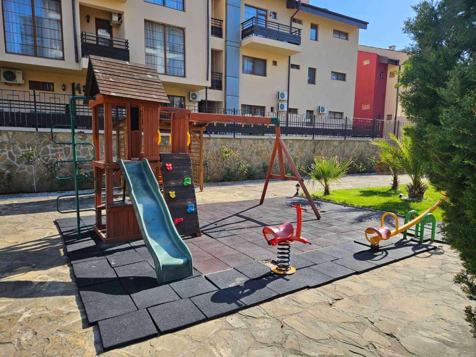 Апатаменти За Гости Sunshine И Glory Apartment Sveti Vlas Exterior photo